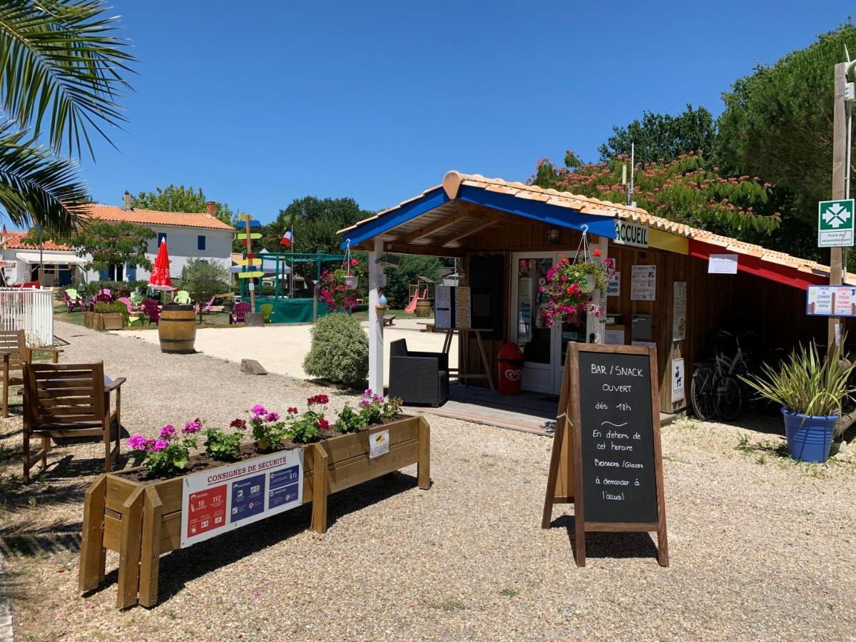 Camping La Chesnays Hotel Vendays-Montalivet Eksteriør billede