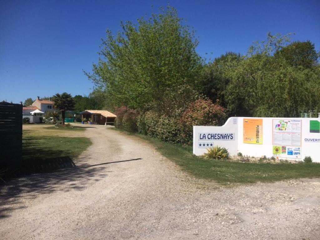 Camping La Chesnays Hotel Vendays-Montalivet Eksteriør billede